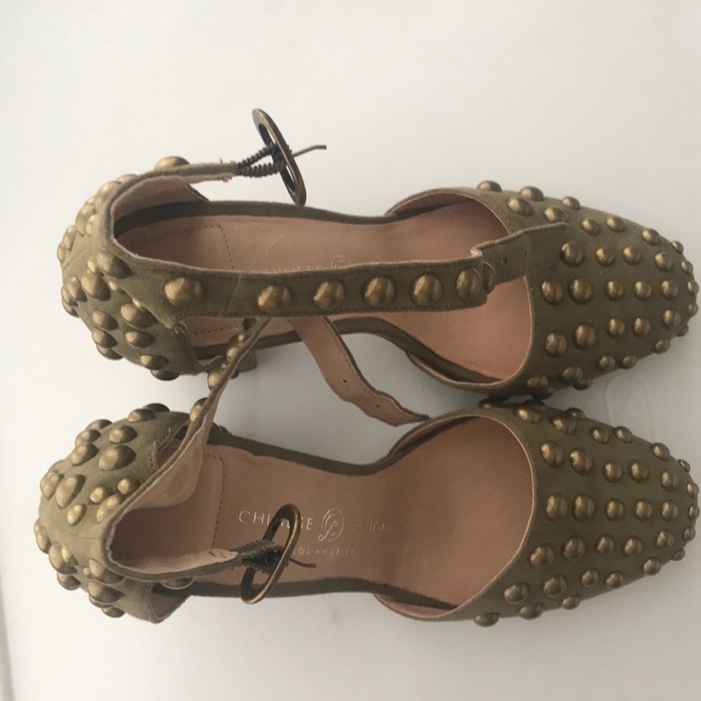 Chinese Laundry olive studded heels